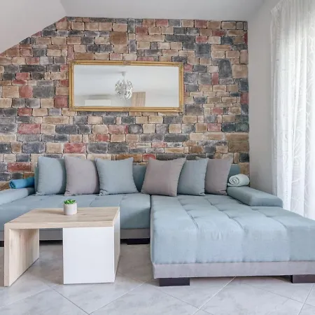 Modern Holiday In With Private Whirlpool