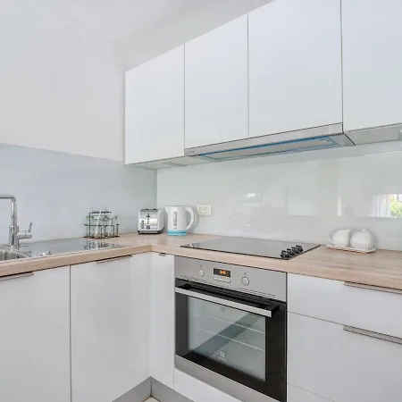 Holiday home Modern Holiday In With Private Whirlpool